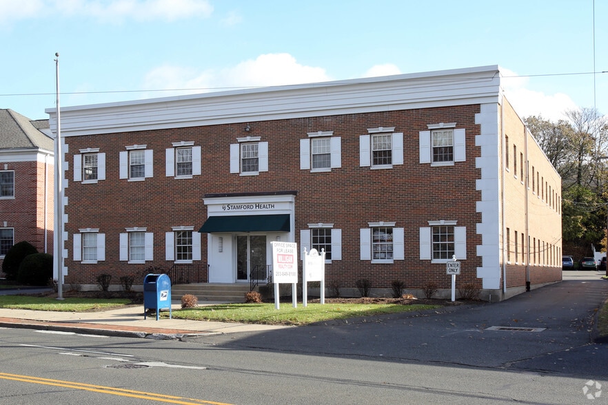 More Photos Of 69 East Ave, Norwalk Medical For Lease