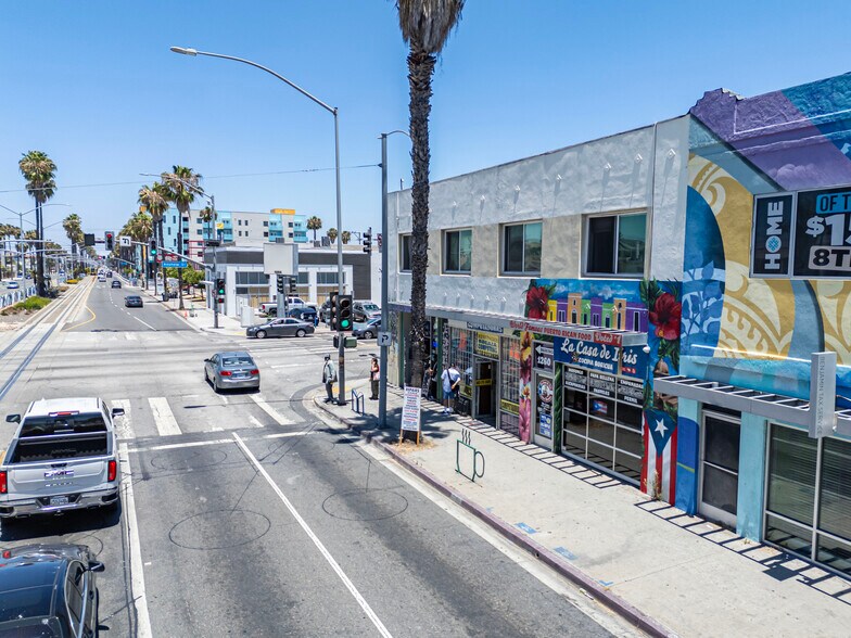 More Photos Of 302-320 E Anaheim St, Long Beach Storefront Retail Office For Sale
