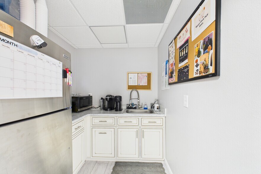 More Photos Of 2955 Pineda Plaza Way, Viera East Medical For Sale