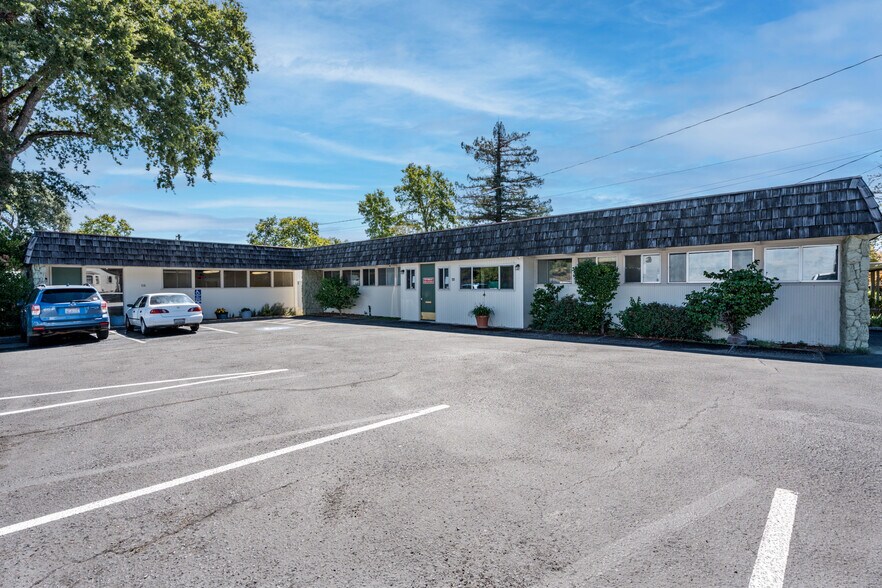 More Photos Of , Ukiah Office For Sale