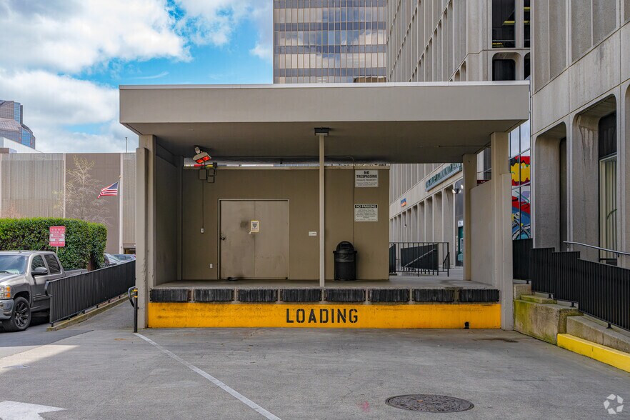 More Photos Of 455 Capitol Mall, Sacramento Office For Lease