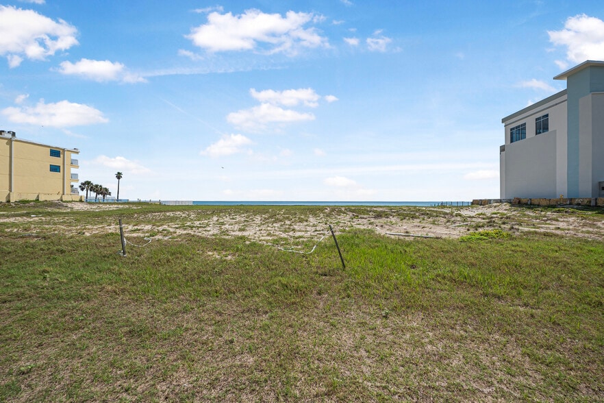More Photos Of 1012 Atlantic Ave, Daytona Beach Land For Sale