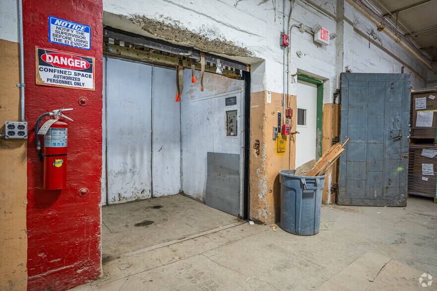 More Photos Of 10 Furnace St, Stanhope Manufacturing For Lease