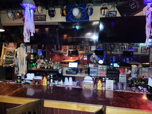 More Photos Of 1500 N E St, Richmond Specialty For Sale