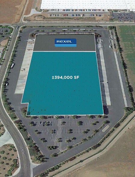 More Photos Of 2701 Keystone Pacific Pky, Patterson Warehouse For Lease