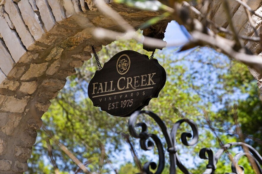 More Photos Of 18059A Ranch to Market Road 1826, Driftwood Winery Vineyard For Sale