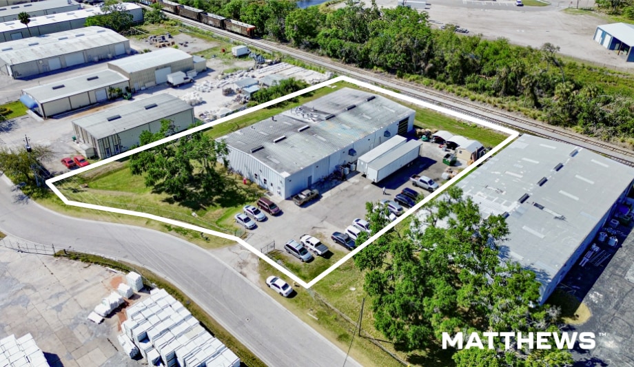 Primary Photo Of 1540 12th St, Palmetto Warehouse For Sale