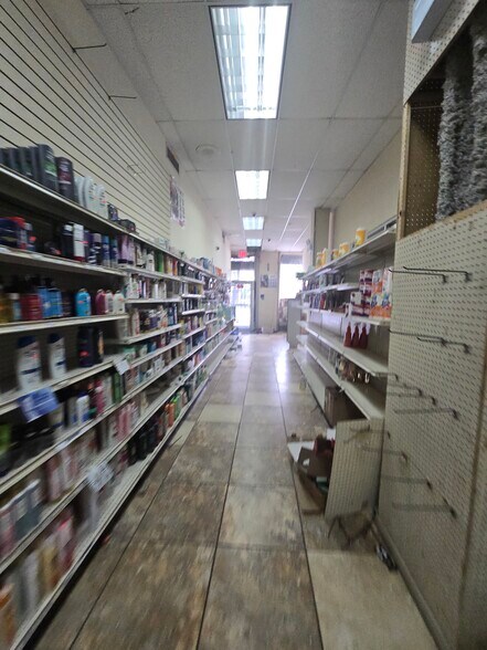 More Photos Of 1963-1967 Grand Concourse, Bronx Freestanding For Lease