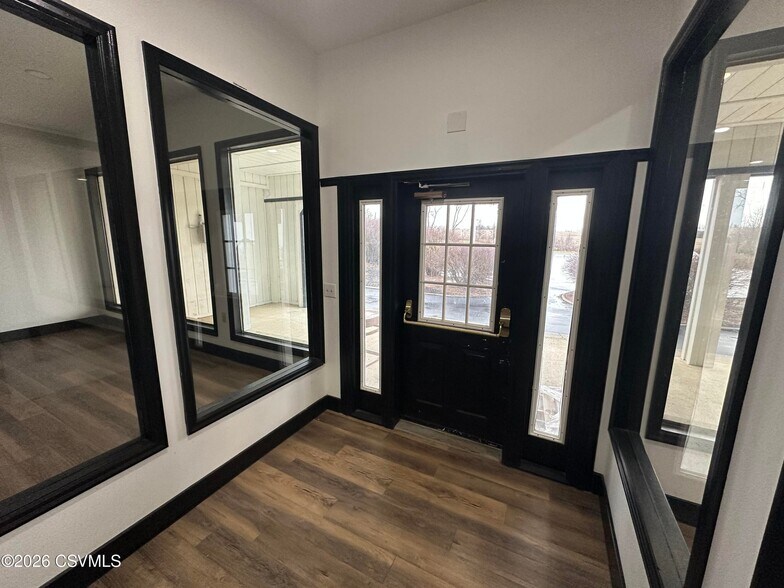 More Photos Of 533 Liberty Valley Rd, Danville Restaurant For Sale