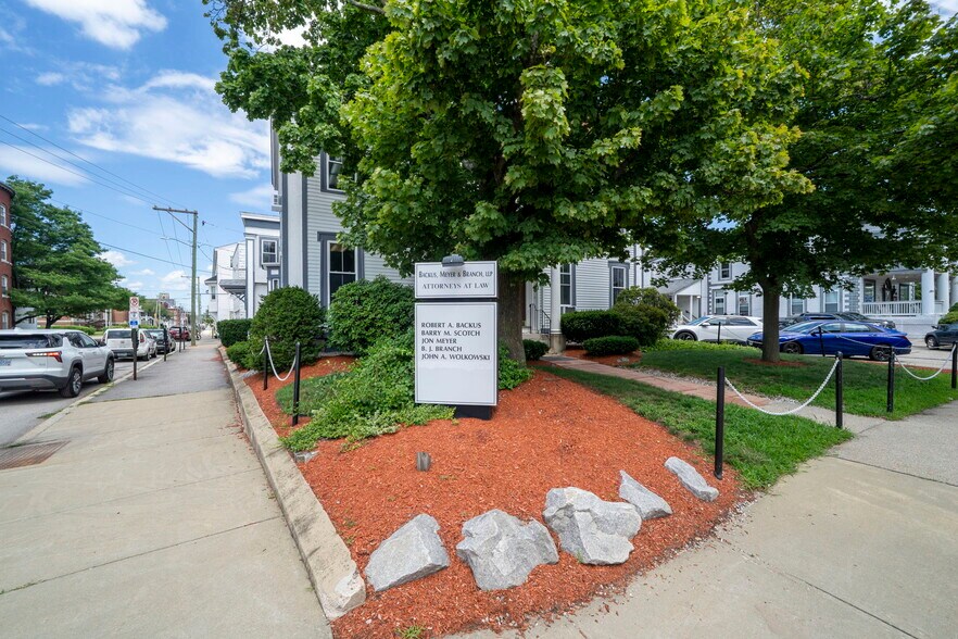 More Photos Of 116 Lowell St, Manchester Office For Sale