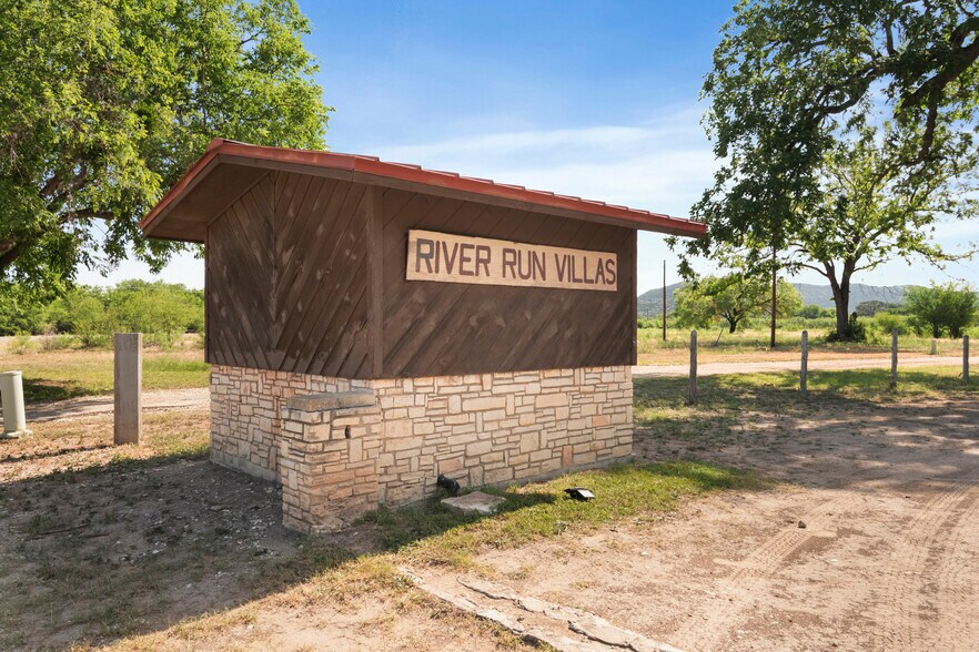More Photos Of 6641 Ranch 1120 Rd, Rio Frio Specialty For Sale