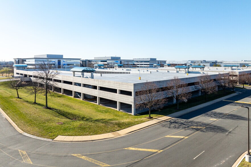 More Photos Of 22001 Loudoun County Pky, Ashburn Unknown For Lease