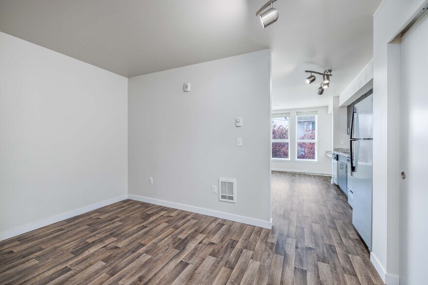 More Photos Of 4351 15th Ave S, Seattle Apartments For Sale