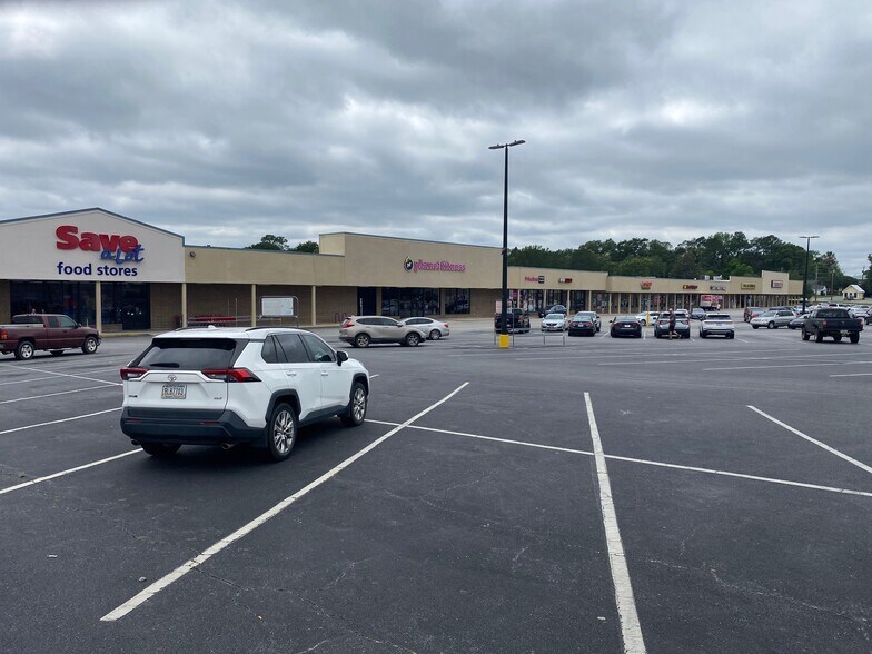 Primary Photo Of 501 First St, Vidalia Unknown For Lease