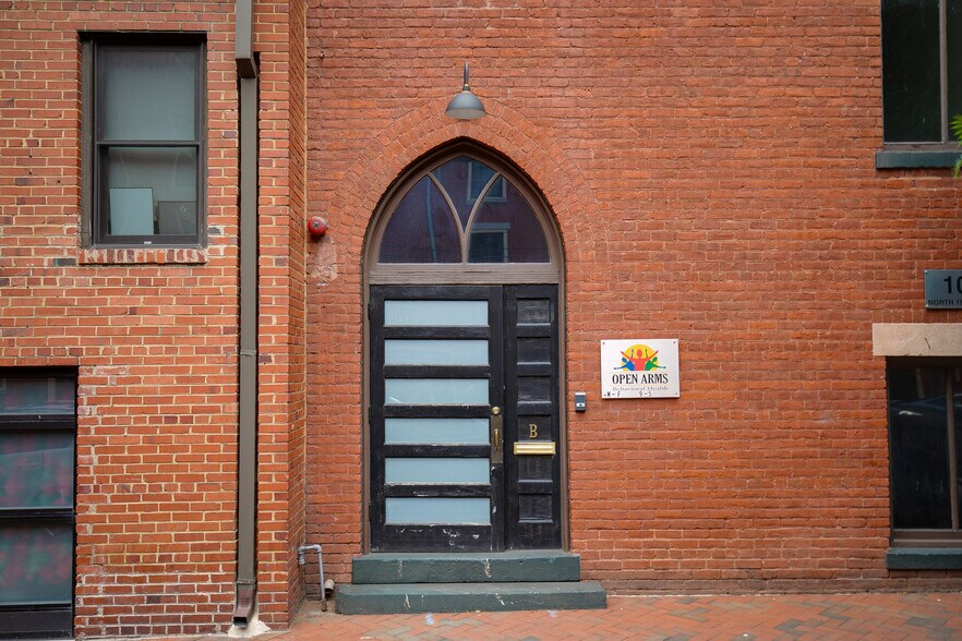 More Photos Of 104 N 19th St, Richmond Loft Creative Space For Sale