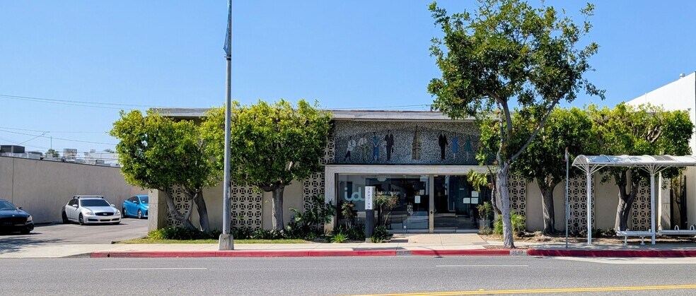 Primary Photo Of 3647-3649 Atlantic Ave, Long Beach Office For Lease