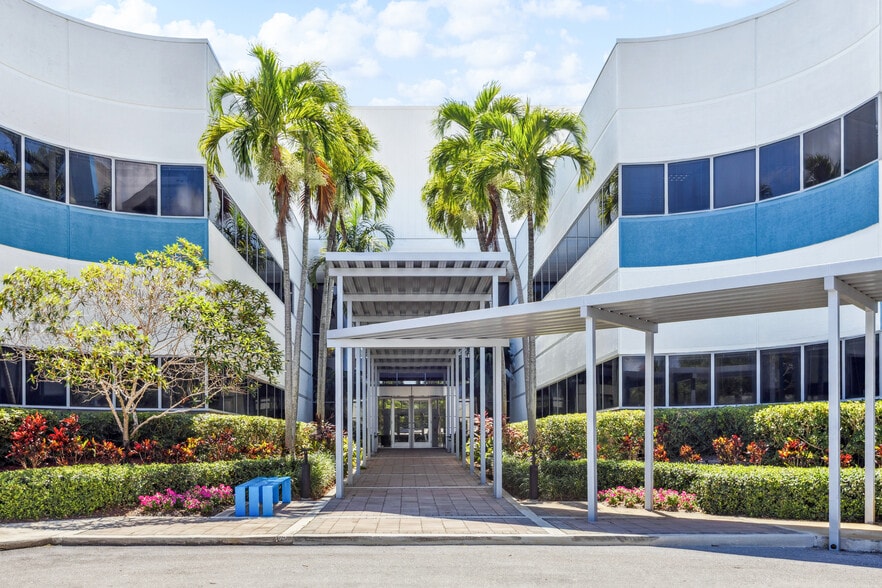 Primary Photo Of 5201 Congress Ave, Boca Raton Office For Lease