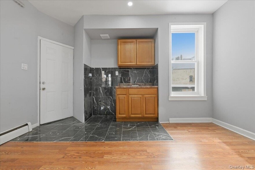 More Photos Of 126-10 Jamaica Ave, Richmond Hill Storefront Retail Residential For Sale