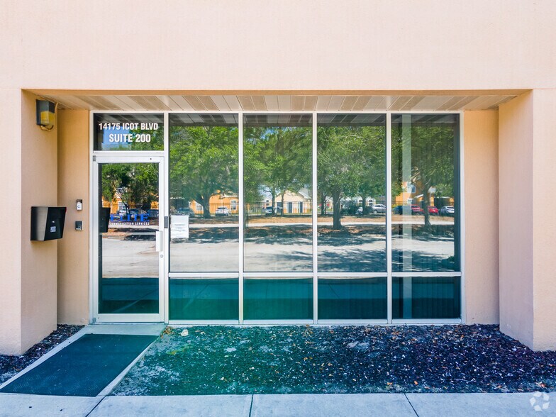 More Photos Of 14175 Icot Blvd, Clearwater Light Manufacturing For Lease