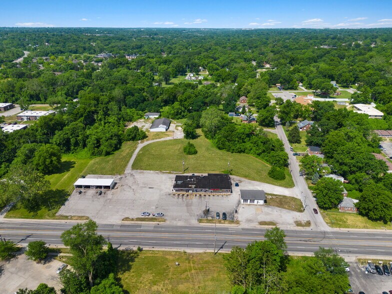 More Photos Of 9895-9897 Halls Ferry Rd, Saint Louis Freestanding For Sale
