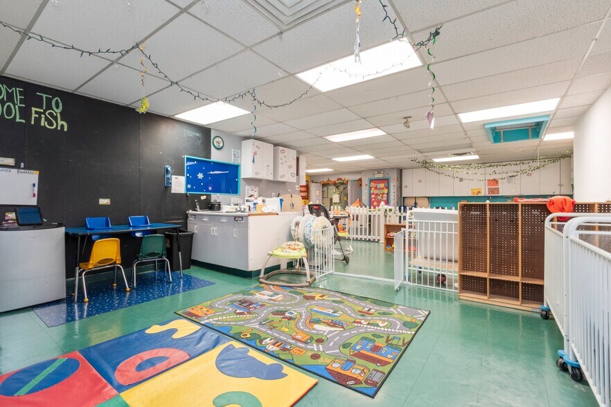 More Photos Of 211 Wise Ave, Dundalk Schools For Sale