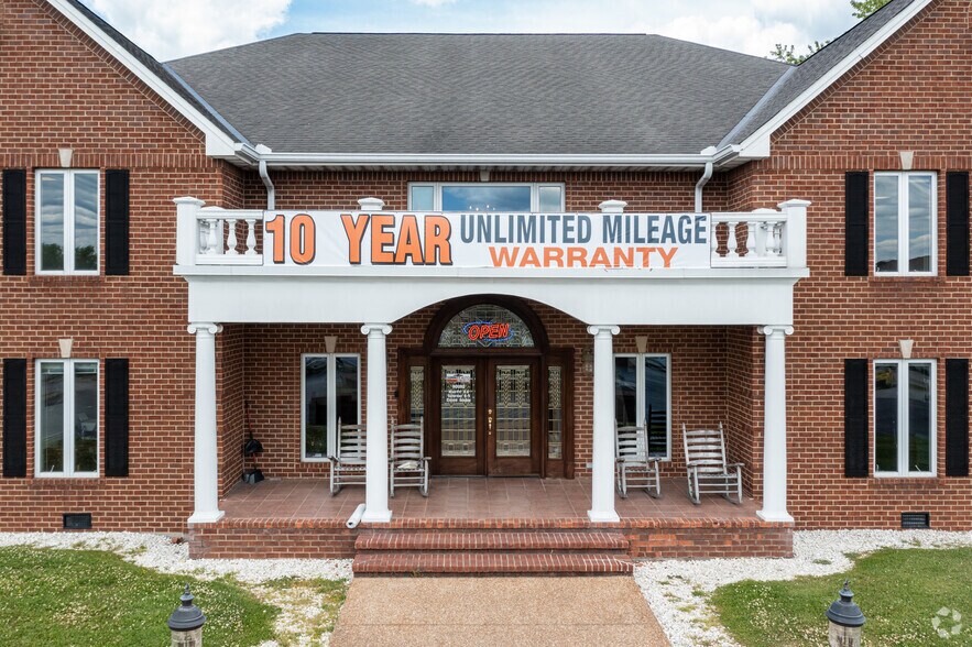 More Photos Of 236 Miller Ave, Crossville Medical For Sale