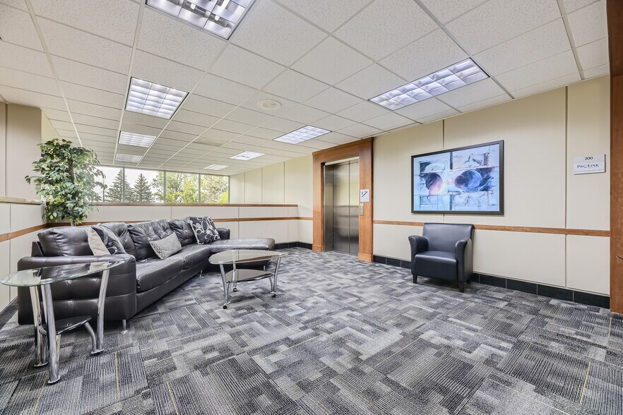 More Photos Of 98 Inverness Dr E, Englewood Office For Lease