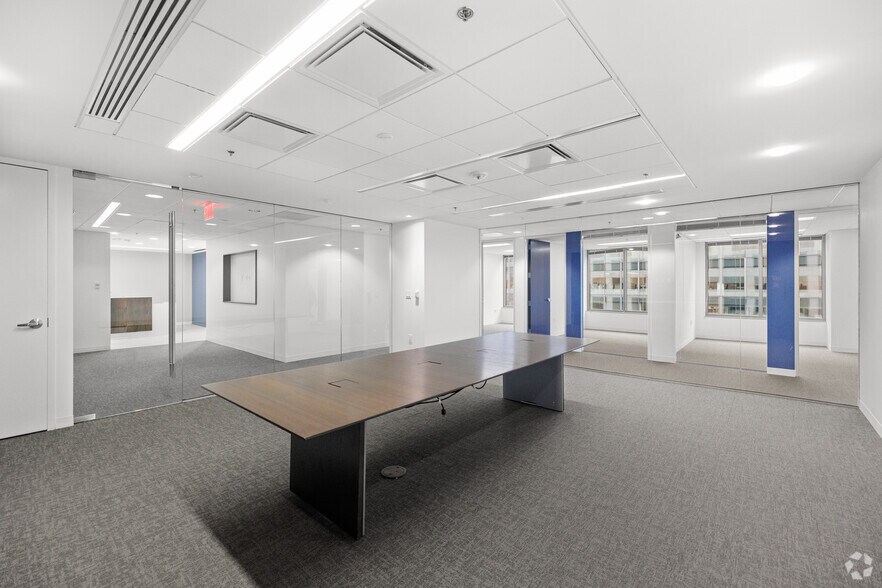 More Photos Of 2001 L St NW, Washington Coworking Space