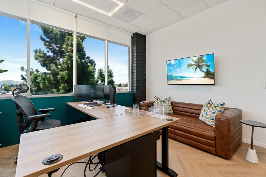 More Photos Of 1801 S La Cienega Blvd, Los Angeles Loft Creative Space For Lease