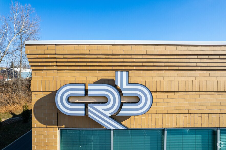 More Photos Of 220 W Germantown Pike, Plymouth Meeting Office For Sale