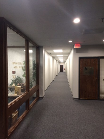 More Photos Of 1800 Teague Dr, Sherman Office For Lease