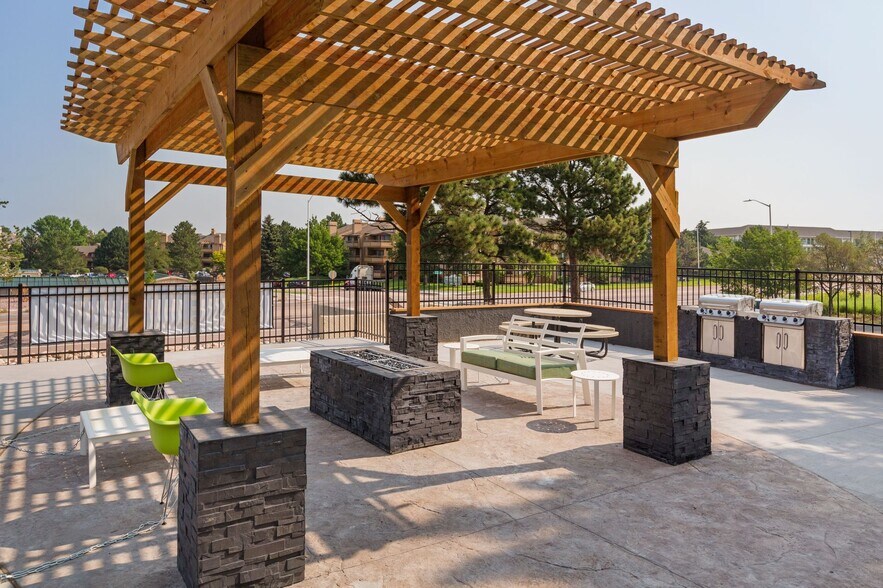 More Photos Of 3349 E Fountain Blvd, Colorado Springs Apartments For Sale