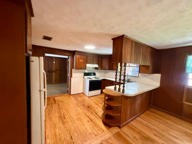 More Photos Of 86050 Pages Dairy Rd, Yulee Office For Sale