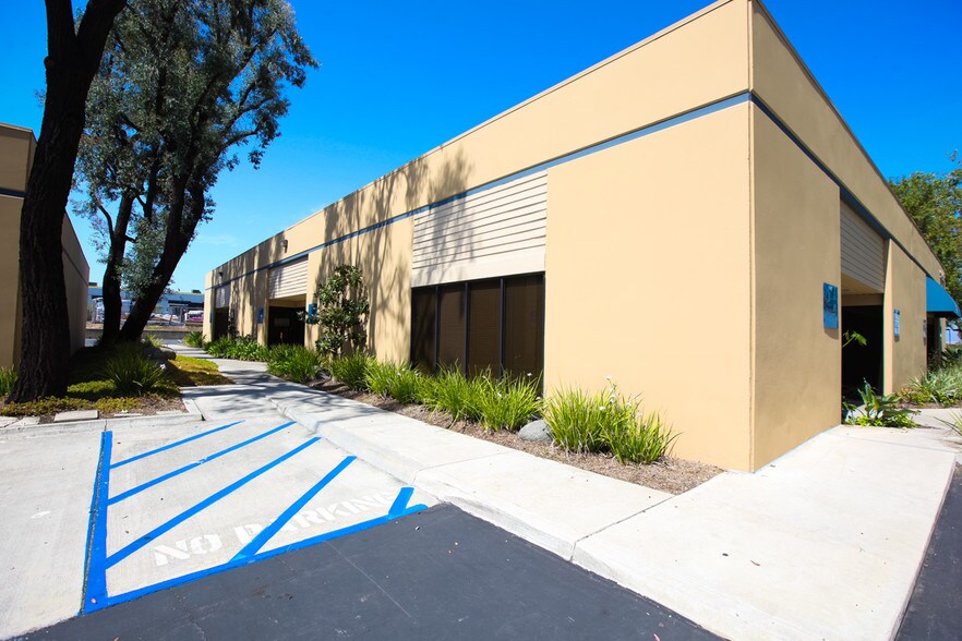 More Photos Of 9103-9117 Chesapeake Dr, San Diego Unknown For Lease