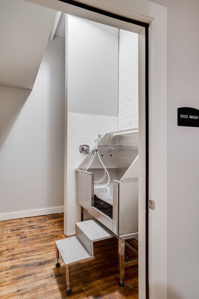 More Photos Of 340 N Sibley St, Saint Paul Apartments For Lease