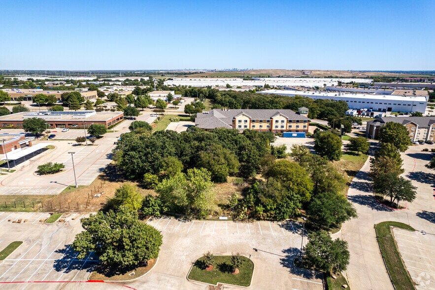 More Photos Of E Corporate Dr @ I-35, Lewisville Land For Lease