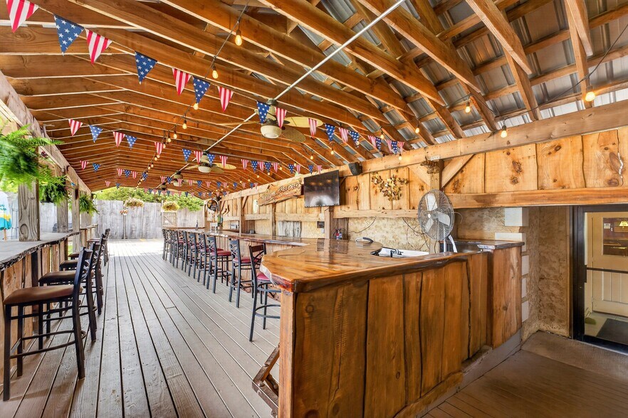 More Photos Of 1121 Route 12, Frenchtown Bar For Sale
