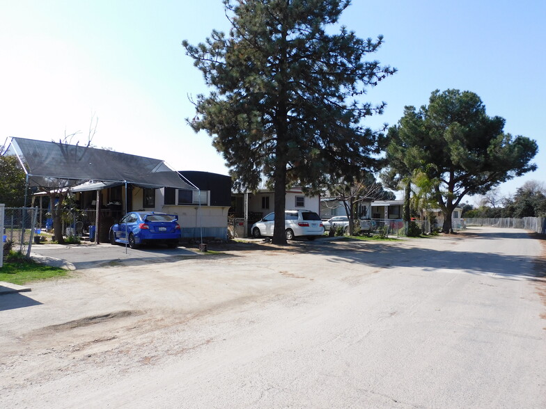 More Photos Of 815-849 S Indiana St, Porterville Manufactured Housing Mobile Home Park For Sale