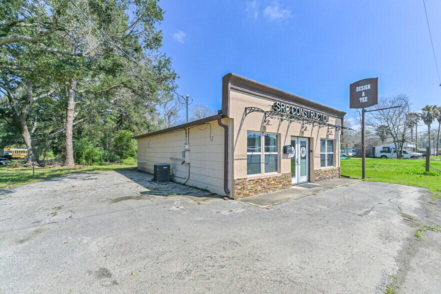 More Photos Of 2466 W Highway 6, Alvin Office Residential For Sale