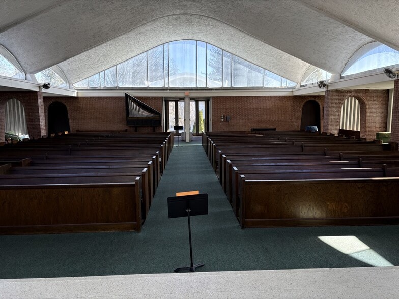 More Photos Of 248 Broadway, Norwich Religious Facility For Sale