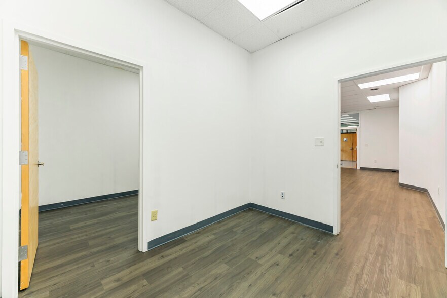 More Photos Of 160 Tices Ln, East Brunswick Office For Sale