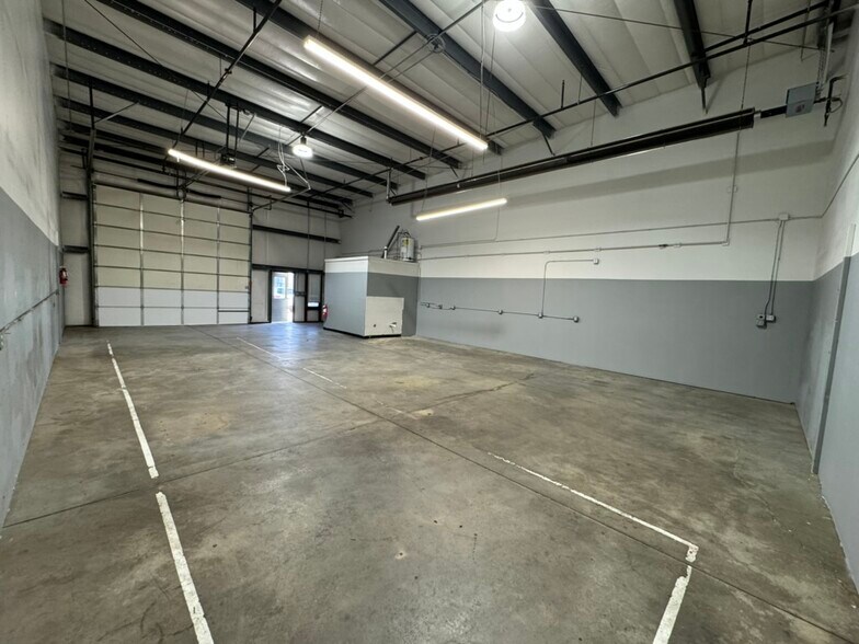 More Photos Of 3772 Puritan Way, Erie Flex For Sale