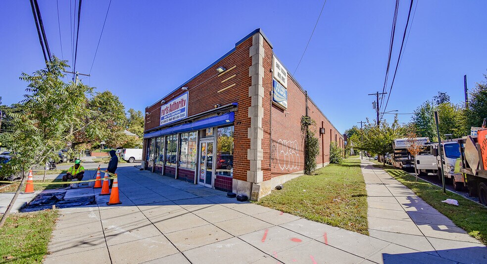 More Photos Of 2901 Minnesota Ave SE, Washington Freestanding For Sale