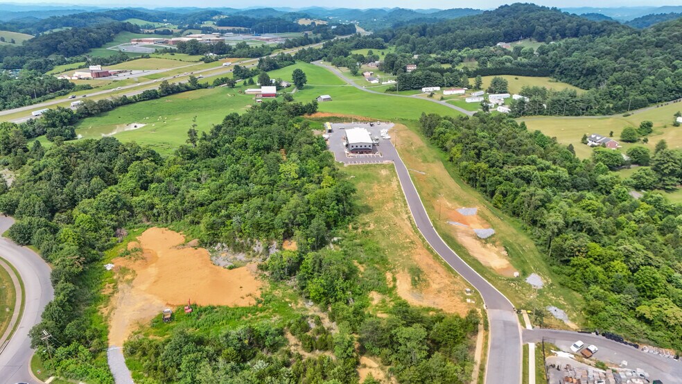 More Photos Of 915 Millennium Ct, Blountville Warehouse For Sale