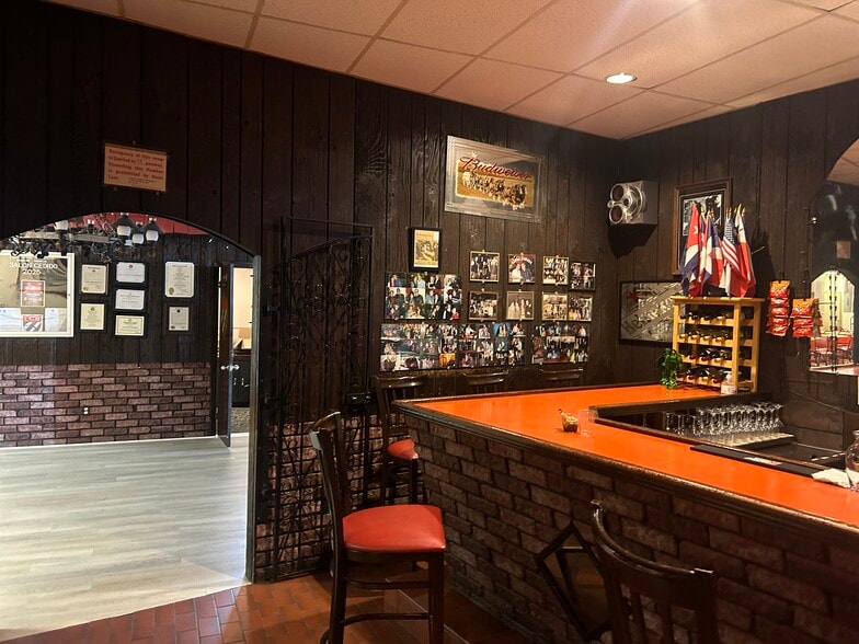 More Photos Of 2790 Fairfield Ave, Bridgeport Sports And Entertainment For Sale