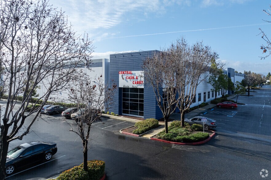 Primary Photo Of 1919 Monterey Rd, San Jose Warehouse For Lease
