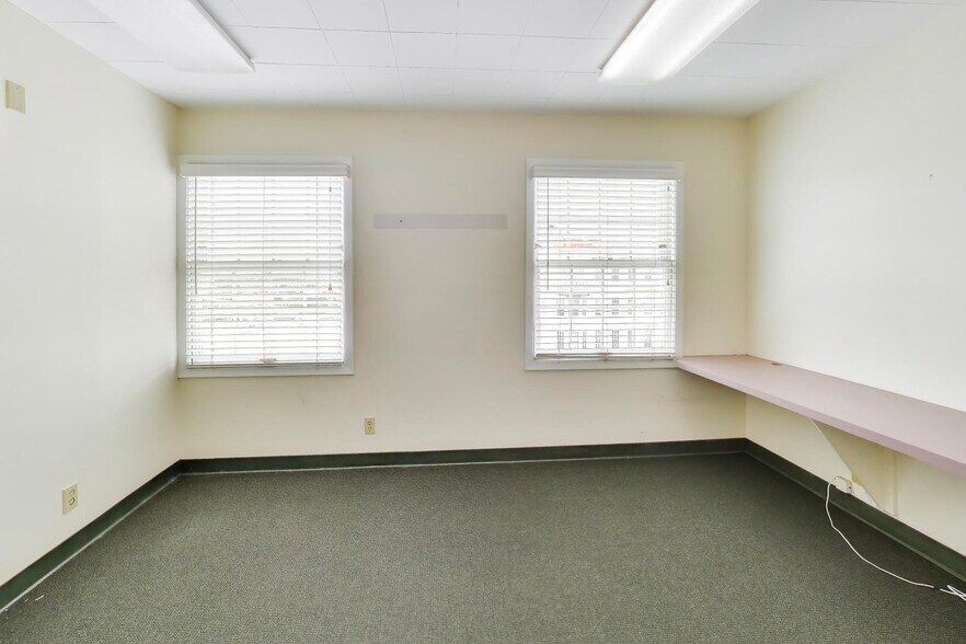 More Photos Of 345 W Portal Ave, San Francisco Medical For Lease