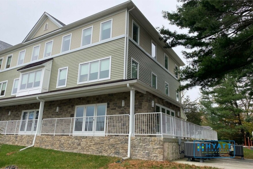 More Photos Of 9123 Old Annapolis Rd, Columbia Storefront Retail Office For Lease