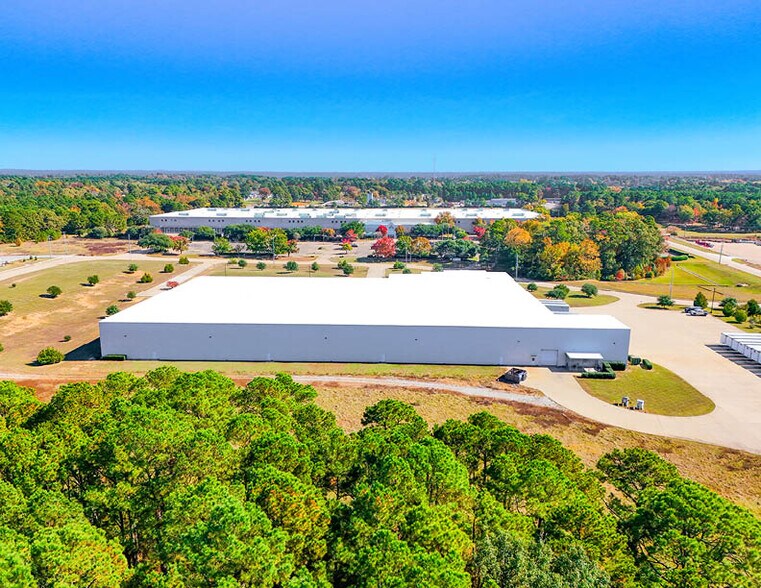 More Photos Of 2811 Robert Cargill Dr, Longview Warehouse For Sale