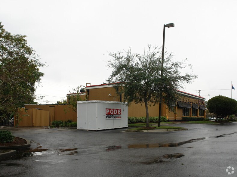 More Photos Of 1953 Savannah Hwy, Charleston Restaurant For Lease